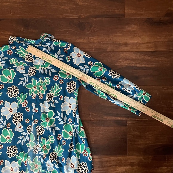 Banana Republic Large Floral Tropical 3/4 sleeve Split back flowy top blouse - Picture 7 of 9